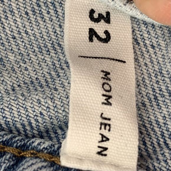 Pacsun Jeans Womens 32 Mom Jean High Rise Ripped Distressed Blue Denim - Picture 10 of 10